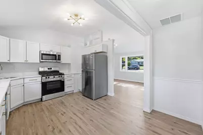 243 Shady Brook Ln, Springfield, MA 01118 - Photo 15