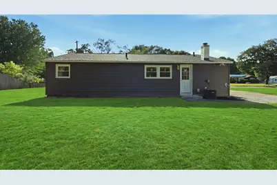 243 Shady Brook Ln, Springfield, MA 01118 - Photo 5