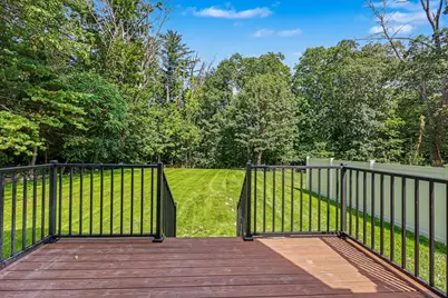 7B Lakeshore Dr, Georgetown, MA 01833 - Photo 29
