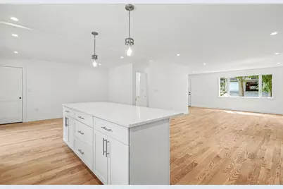 7B Lakeshore Dr, Georgetown, MA 01833 - Photo 9