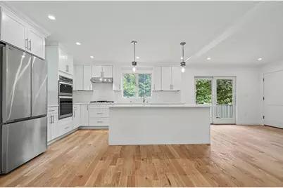 7B Lakeshore Dr, Georgetown, MA 01833 - Photo 3