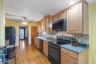 66 Edgemere Rd, Lynn, MA 01904 - Photo 15