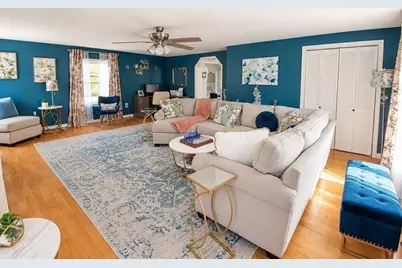 46 Sherwood Drive, Haverhill, MA 01835 - Photo 13