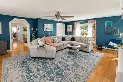 46 Sherwood Drive, Haverhill, MA 01835 - Photo 11