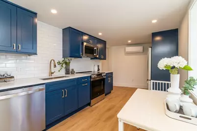 30 Columbus Ave #4, Waltham, MA 02451 - Photo 3