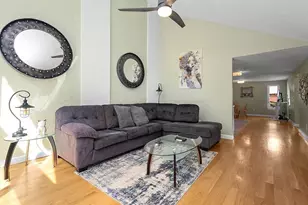 31 Acorn Dr, Randolph, MA 02368 - Photo 19