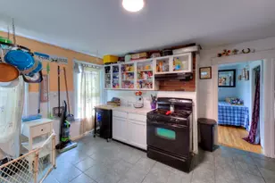 279 Hamilton St, Worcester, MA 01604 - Photo 5