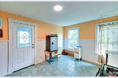 279 Hamilton St, Worcester, MA 01604 - Photo 7