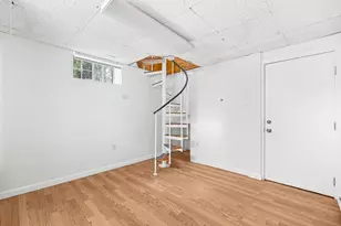14 W Water St, Wakefield, MA 01880 - Photo 17
