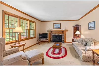 33 Ellis Cir, Yarmouth, MA 02675 - Photo 9