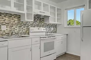 170 E Hadley Rd, Amherst, MA 01002 - Photo 9