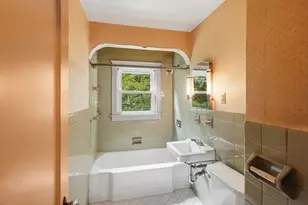24 Litchfield Ave, Southbridge, MA 01550 - Photo 13
