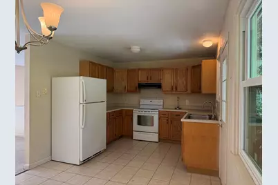 5 Edge Hill Rd, Amherst, MA 01002 - Photo 3