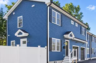 28 Ash St, Waltham, MA 02453 - Photo 1