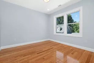 28 Ash St, Waltham, MA 02453 - Photo 21