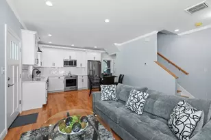 28 Ash St, Waltham, MA 02453 - Photo 7