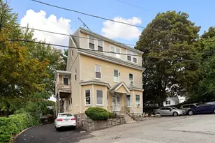 9 Knowlton Square, Gloucester, MA 01930 - Photo 3