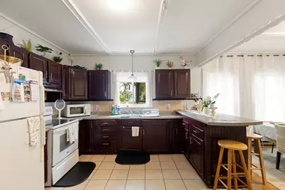 9 Knowlton Sq, Gloucester, MA 01930 - Photo 9