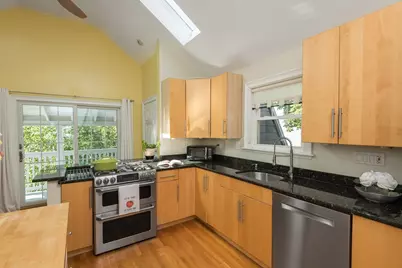 11 Varnum St #3, Arlington, MA 02474 - Photo 5