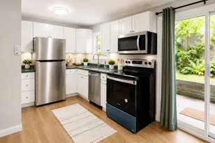 645 Robbins Ave, Dracut, MA 01826 - Photo 9