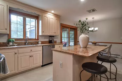 330 Marshall Street, Holliston, MA 01746 - Photo 11
