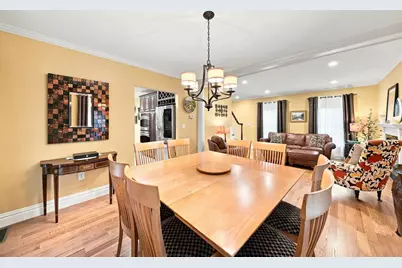5 Dell Ave, Wakefield, MA 01880 - Photo 11