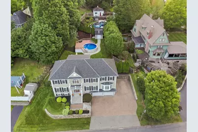 5 Dell Ave, Wakefield, MA 01880 - Photo 3