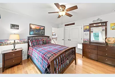 5 Dell Ave, Wakefield, MA 01880 - Photo 29