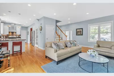 39 Arcola St, Lexington, MA 02420 - Photo 9