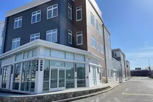 60 Cross St E, Somerville, MA 02145 - Photo 15