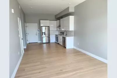 60 Cross St E #211, Somerville, MA 02145 - Photo 3