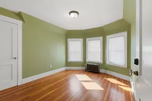 22 E Emerson St, Melrose, MA 02176 - Photo 25