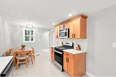 45 Brookline Ave, Haverhill, MA 01830 - Photo 9
