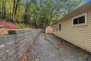 20 Hillside Dr, Northbridge, MA 01588 - Photo 25