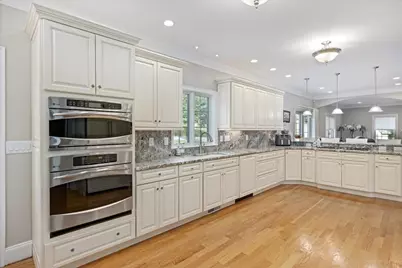 4 Darrens Way, Methuen, MA 01844 - Photo 9