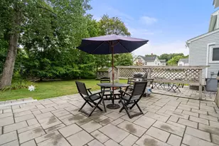 78 Pleasant St, Needham, MA 02492 - Photo 15