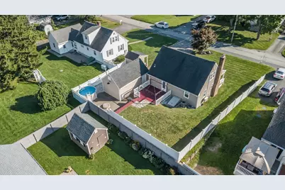 71 Sycamore St, Swansea, MA 02777 - Photo 33