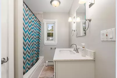54 Horseshoe Dr #54, Chicopee, MA 01022 - Photo 15