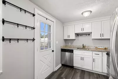 441 E Ashland St, Brockton, MA 02302 - Photo 11