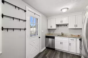 441 E Ashland St, Brockton, MA 02302 - Photo 11