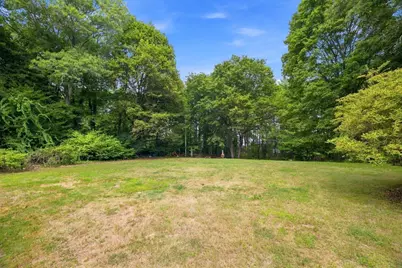 10 Pilgrim Way, Walpole, MA 02032 - Photo 17