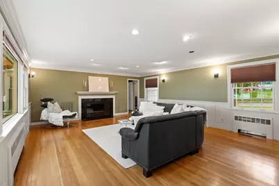 48 Locksley Rd, Lynnfield, MA 01940 - Photo 9