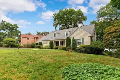48 Locksley Rd, Lynnfield, MA 01940 - Photo 25