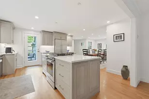 28 Drury Ln, Worcester, MA 01609 - Photo 7