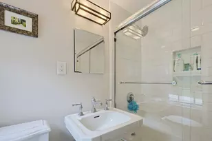 28 Drury Ln, Worcester, MA 01609 - Photo 29