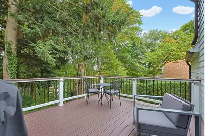 28 Drury Ln, Worcester, MA 01609 - Photo 37