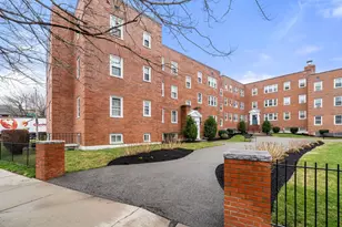 33 Lennon Ct, Boston, MA 02127 - Photo 17