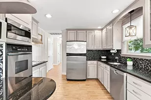3 Tyler St, Methuen, MA 01844 - Photo 11
