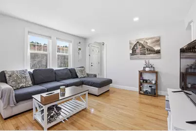 145 Boylston Cir, Shrewsbury, MA 01545 - Photo 5