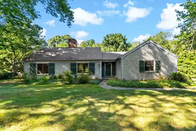 84 Carpenter St, Rehoboth, MA 02769 - Photo 1